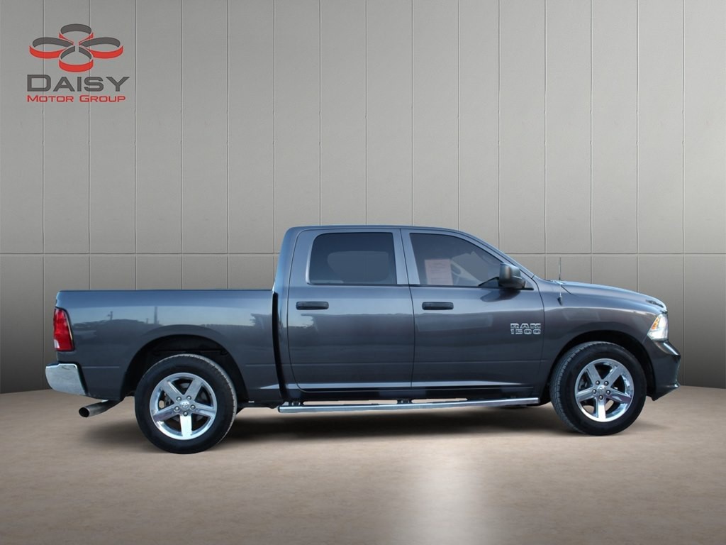 2017 RAM 1500 Image 4