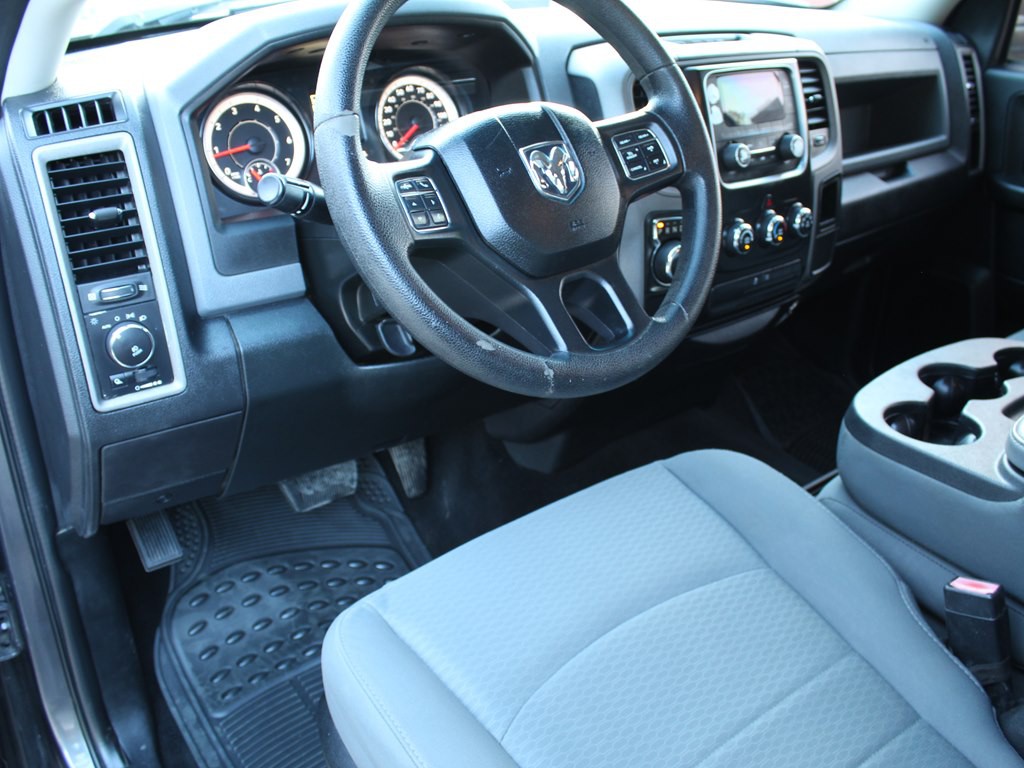 2017 RAM 1500 Image 11