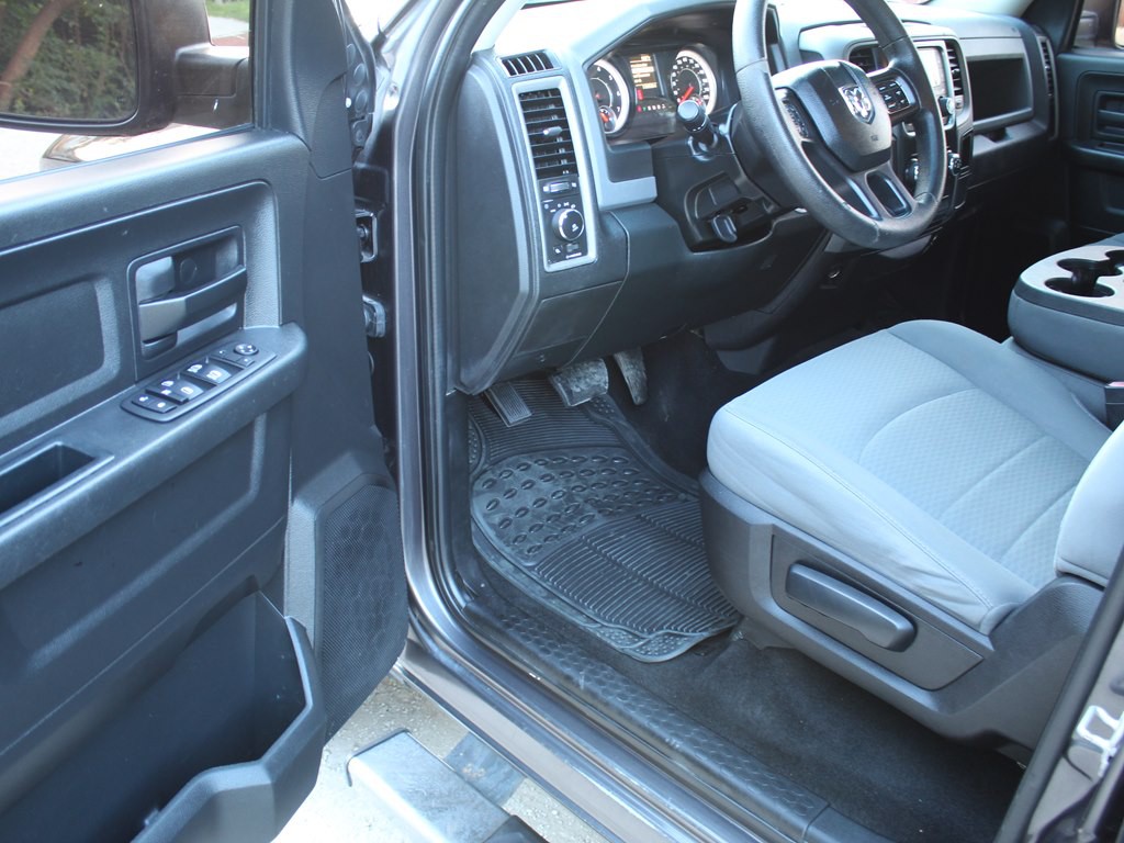 2017 RAM 1500 Image 15