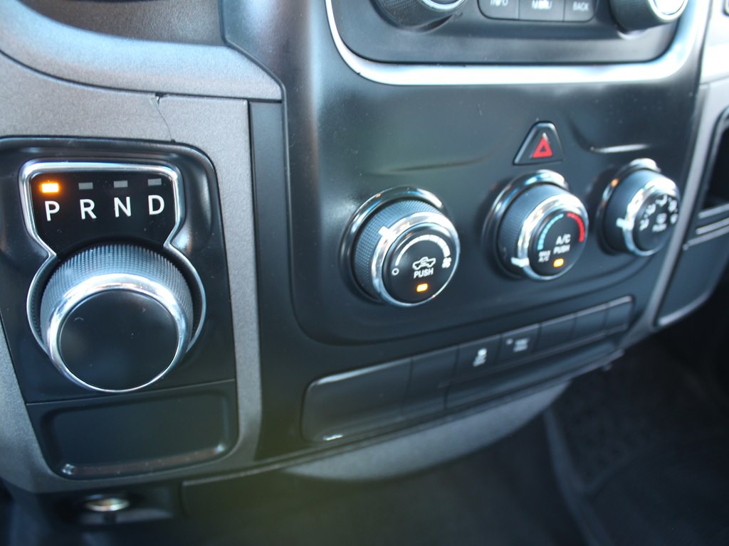 2017 RAM 1500 Image 26