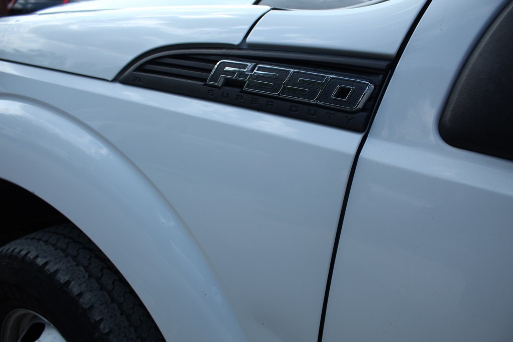 2015 Ford F-350 Image 9