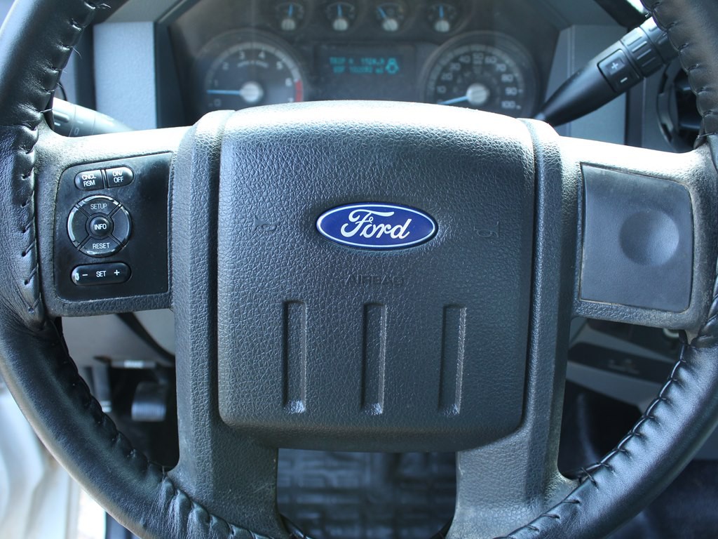 2015 Ford F-350 Image 20