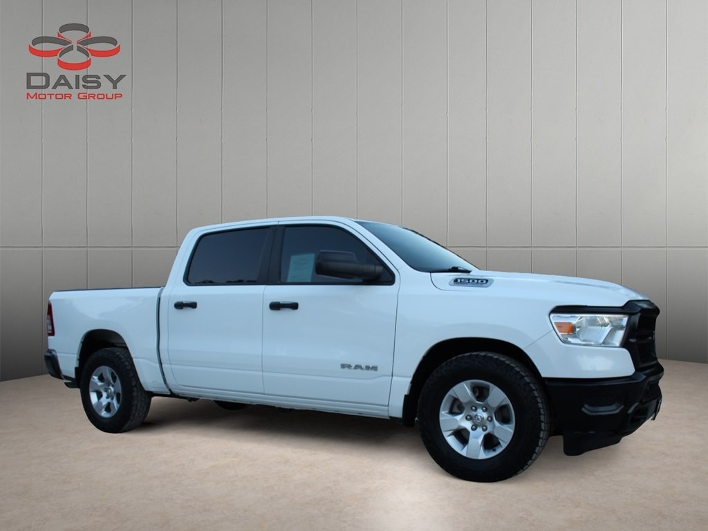2022 RAM 1500 Image 3