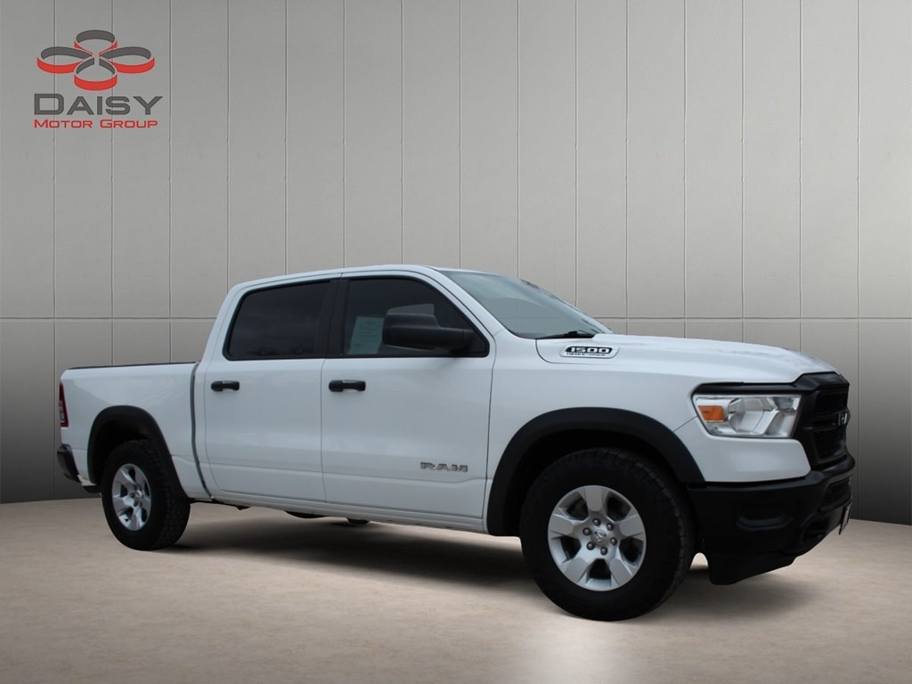 2022 RAM 1500 Image 3