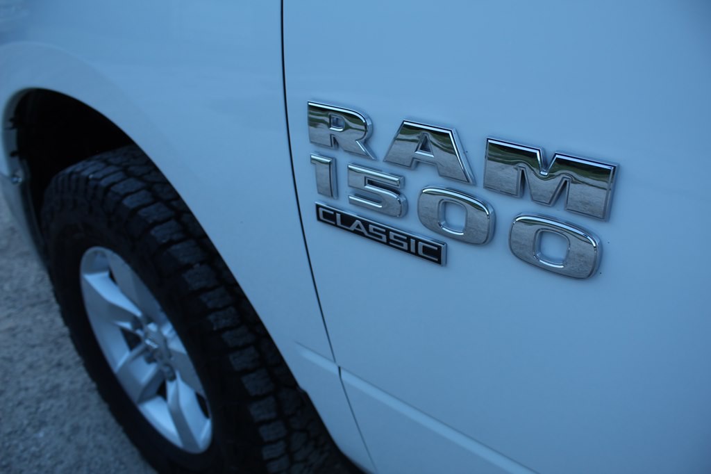 2021 RAM 1500 Image 9