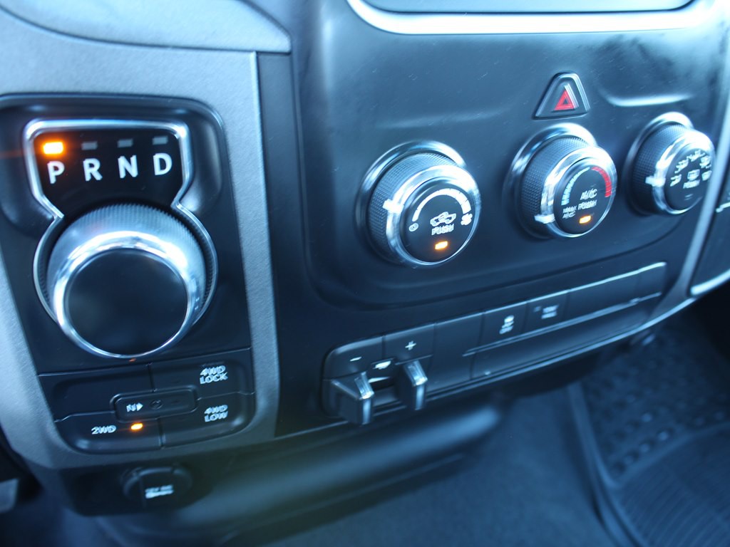 2021 RAM 1500 Image 27