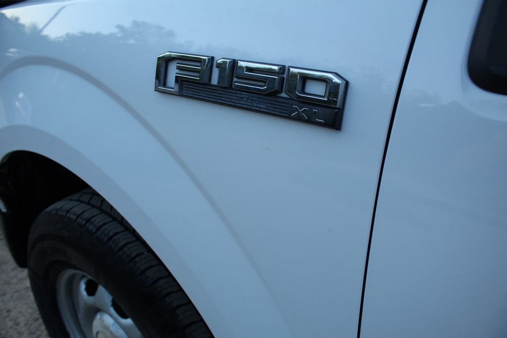 2015 Ford F-150 Image 9