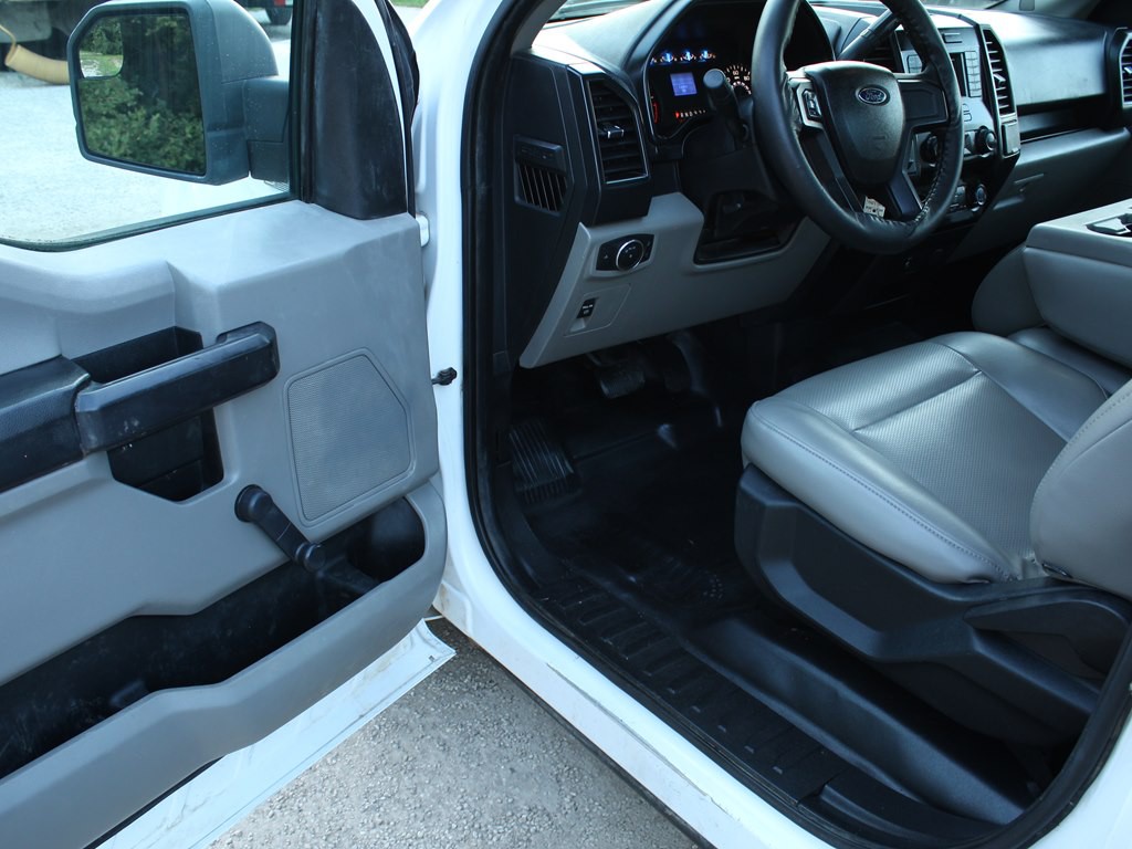2015 Ford F-150 Image 14