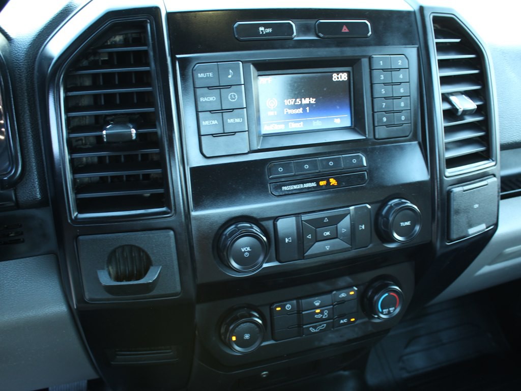 2015 Ford F-150 Image 24