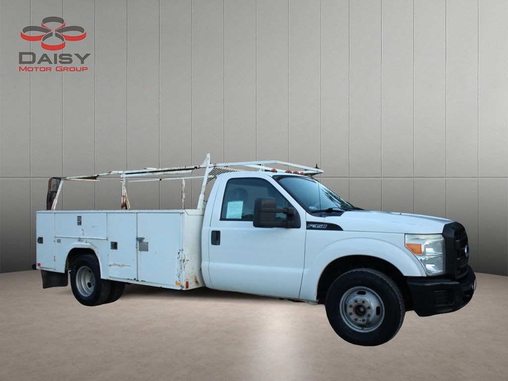 2011 Ford F-350 Image 3