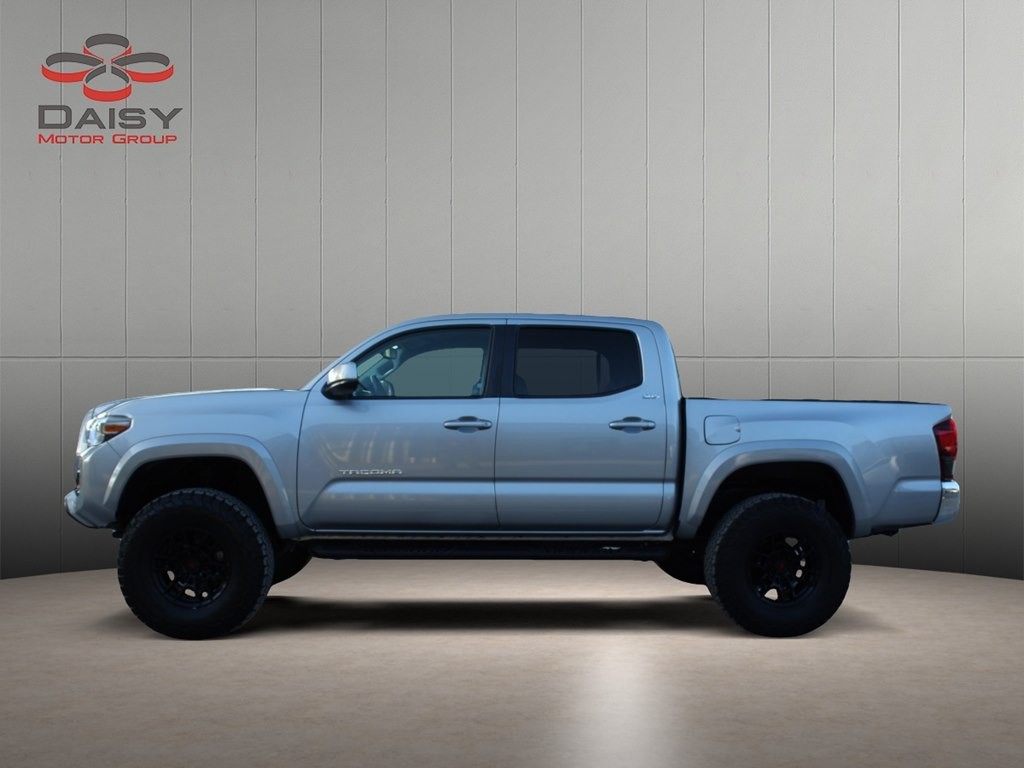 2019 Toyota Tacoma Image 8