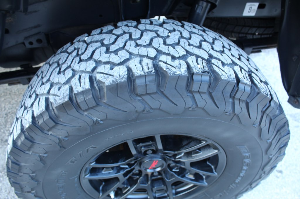2019 Toyota Tacoma Image 9