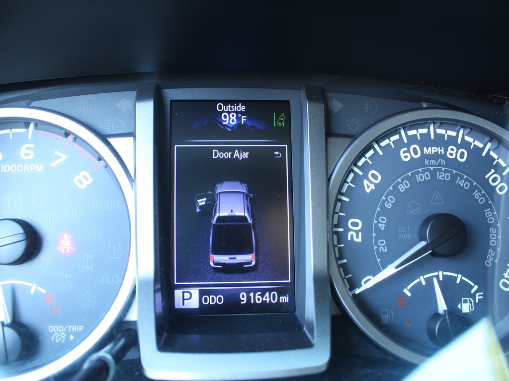 2019 Toyota Tacoma Image 21
