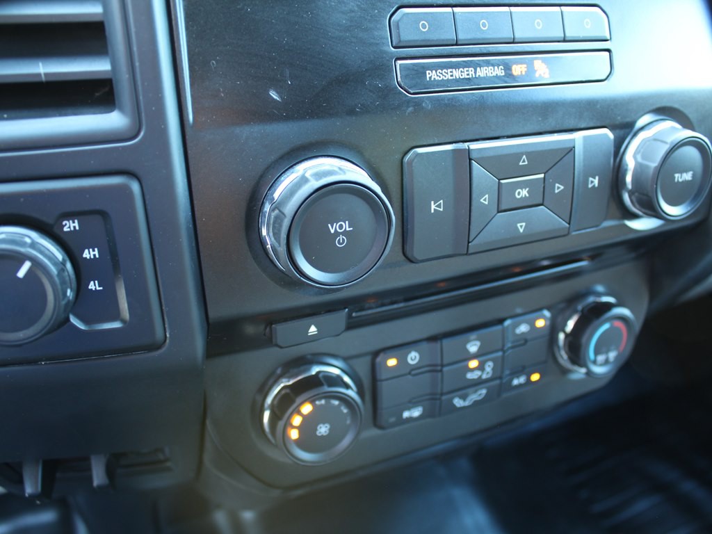 2015 Ford F-150 Image 26