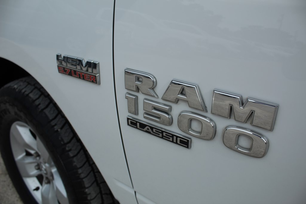2021 RAM 1500 Image 9