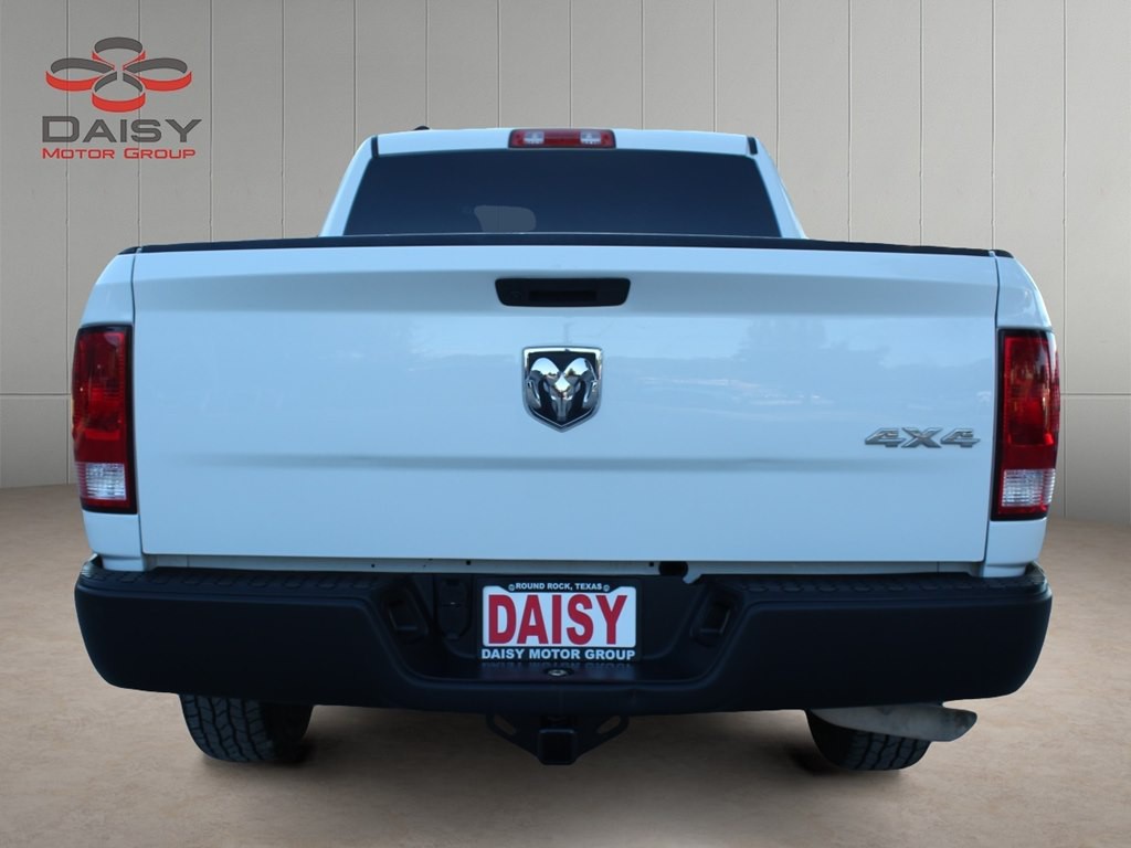 2022 RAM 1500 Image 6