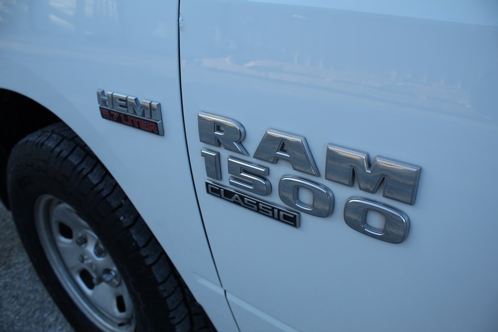 2022 RAM 1500 Image 9