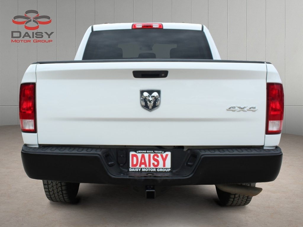 2015 RAM 1500 Image 6