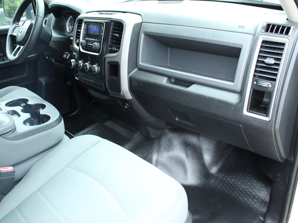 2015 RAM 1500 Image 13
