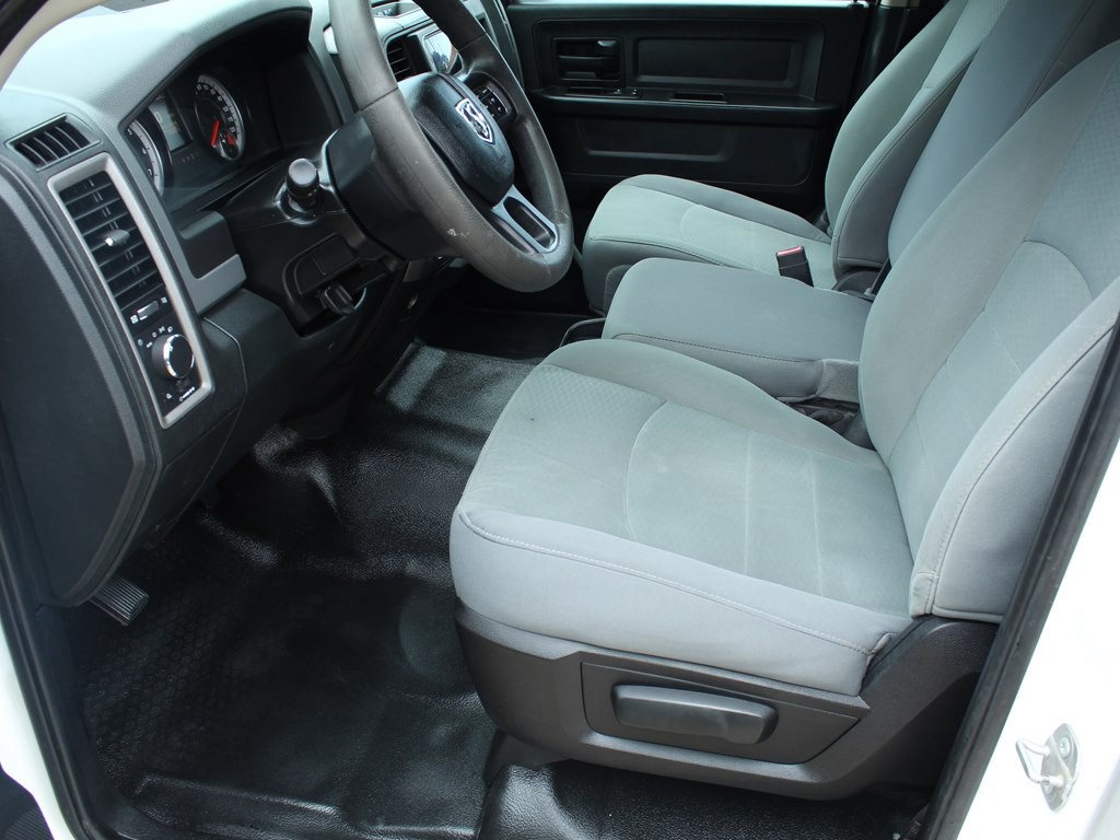2015 RAM 1500 Image 18