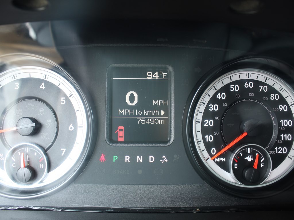 2015 RAM 1500 Image 24