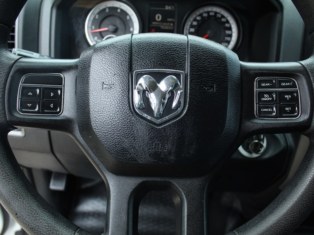 2015 RAM 1500 Image 25
