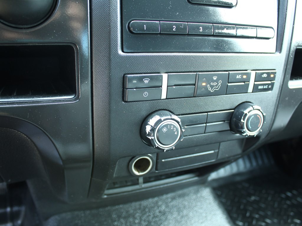 2013 Ford F-150 Image 27
