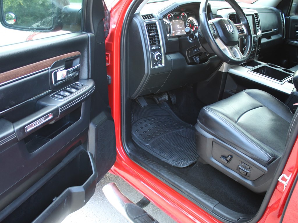 2015 RAM 1500 Image 17