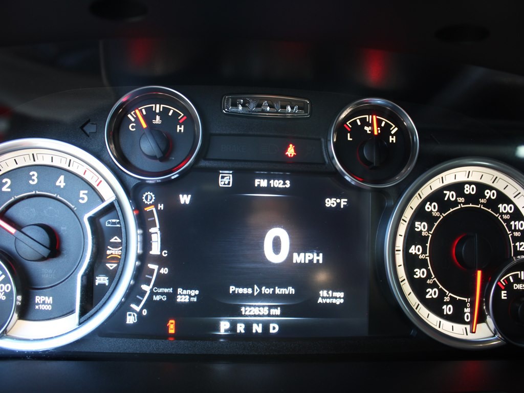 2015 RAM 1500 Image 23