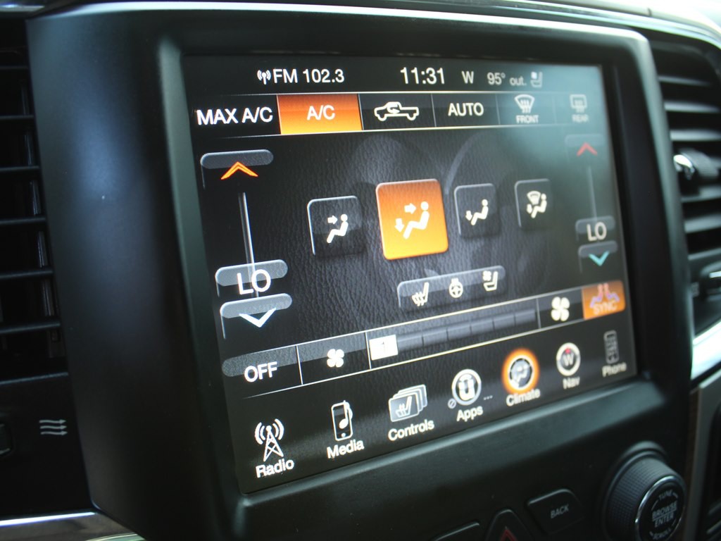 2015 RAM 1500 Image 27