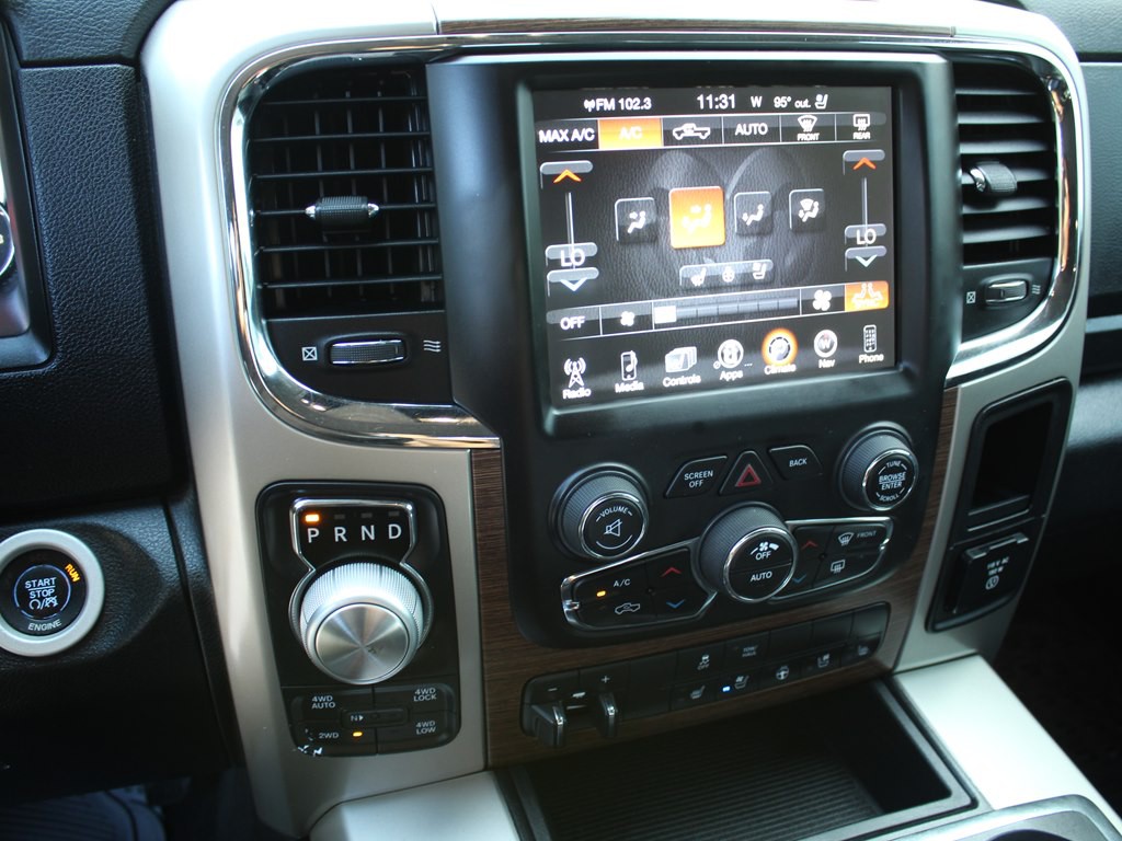 2015 RAM 1500 Image 29