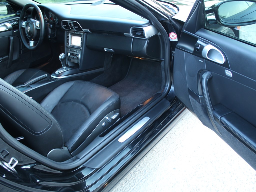 2008 Porsche 911 Image 18