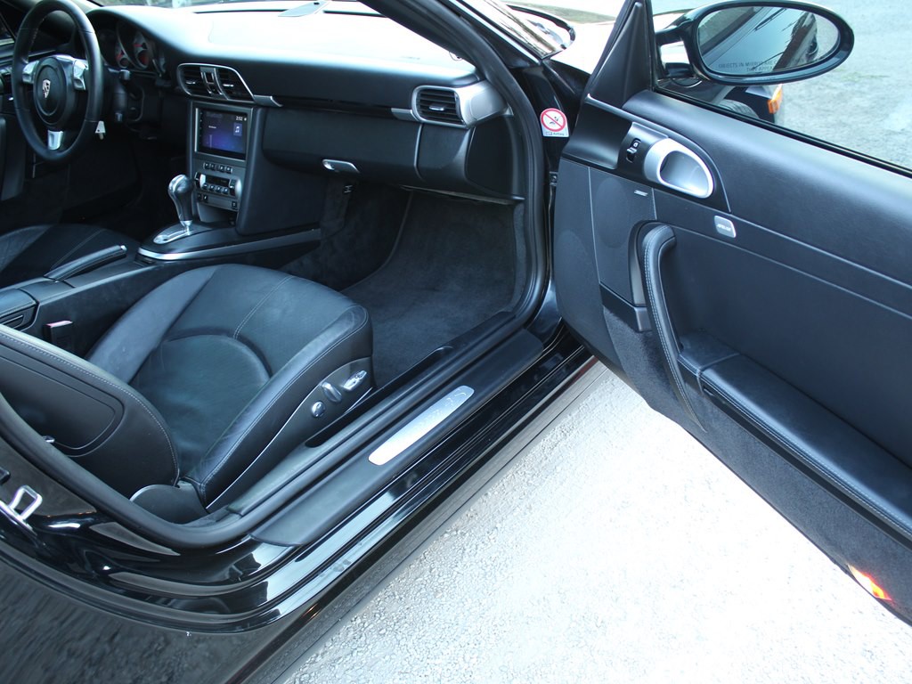 2008 Porsche 911 Image 17
