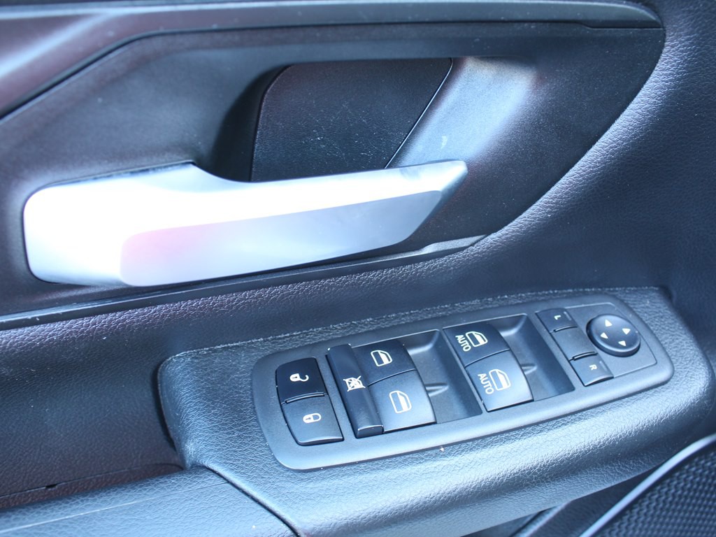 2022 RAM 1500 Image 15