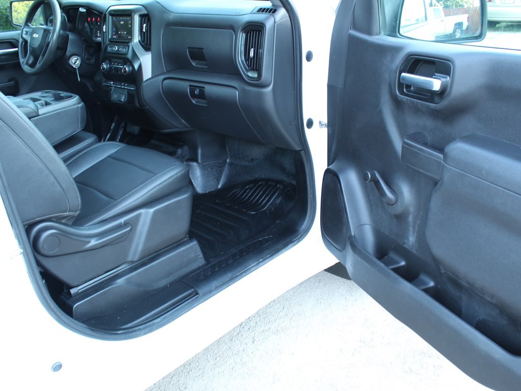 2019 Chevrolet Silverado 1500 Image 17