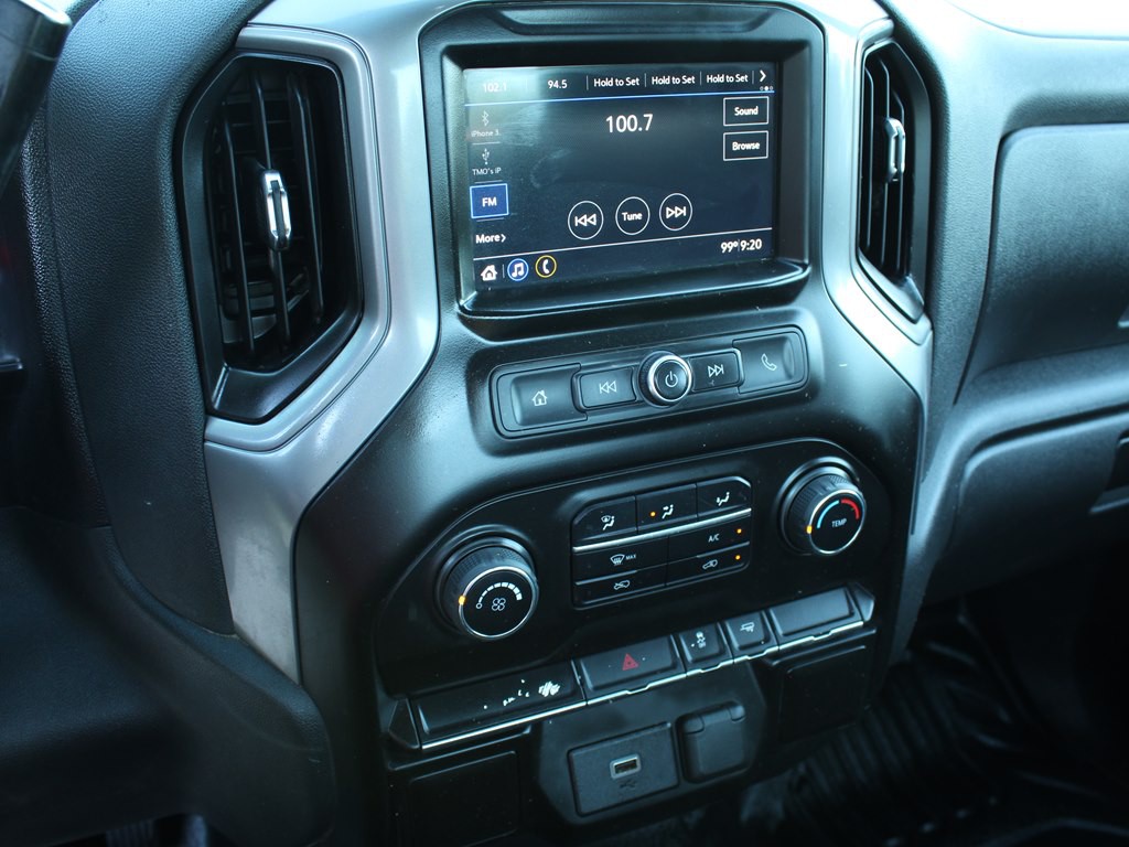 2019 Chevrolet Silverado 1500 Image 24