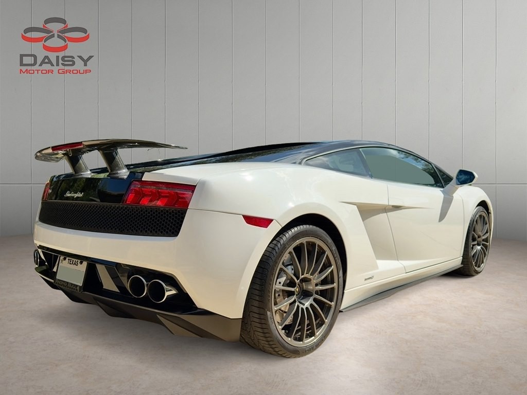 2012 Lamborghini Gallardo Image 7