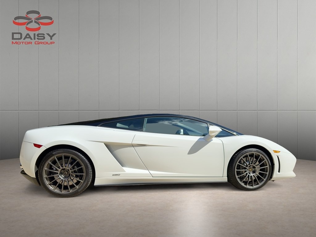 2012 Lamborghini Gallardo Image 8