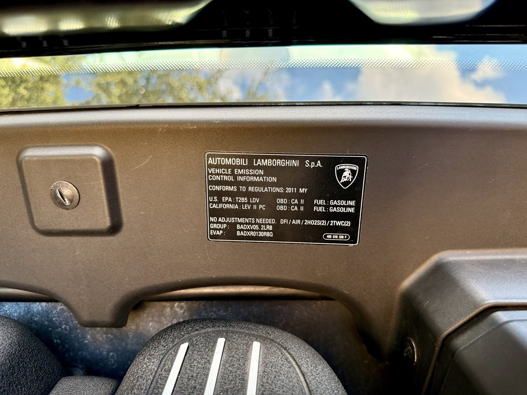2012 Lamborghini Gallardo Image 22