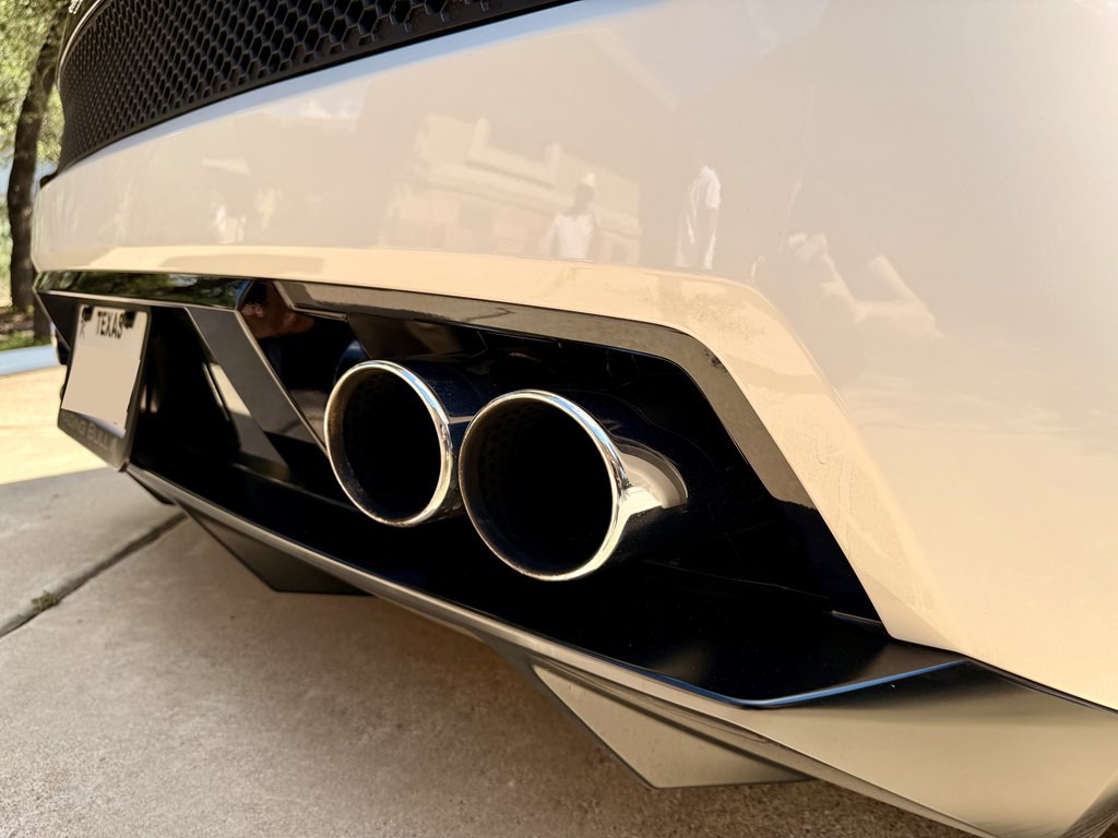 2012 Lamborghini Gallardo Image 24