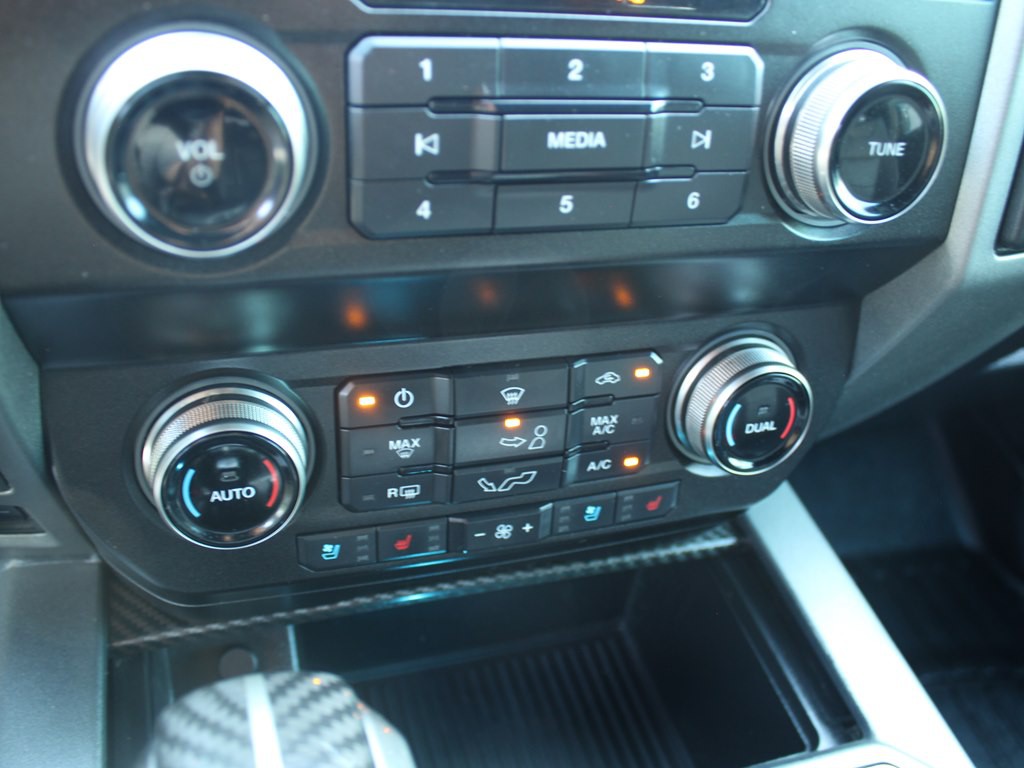 2020 Ford F-150 Image 25