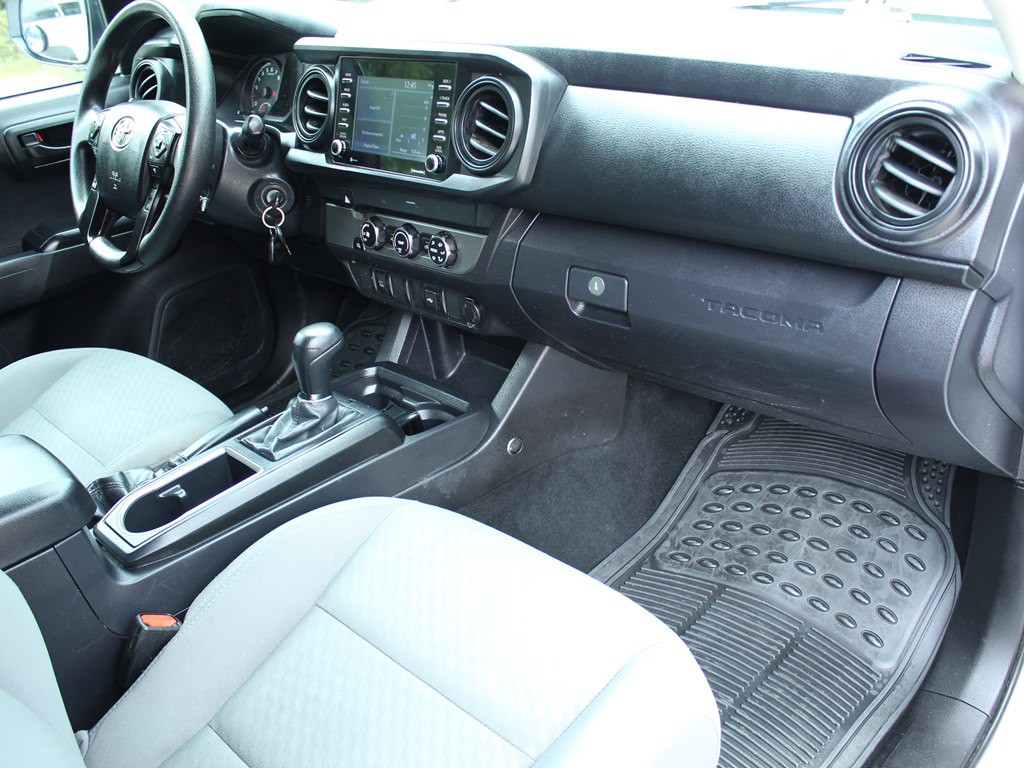 2022 Toyota Tacoma Image 13
