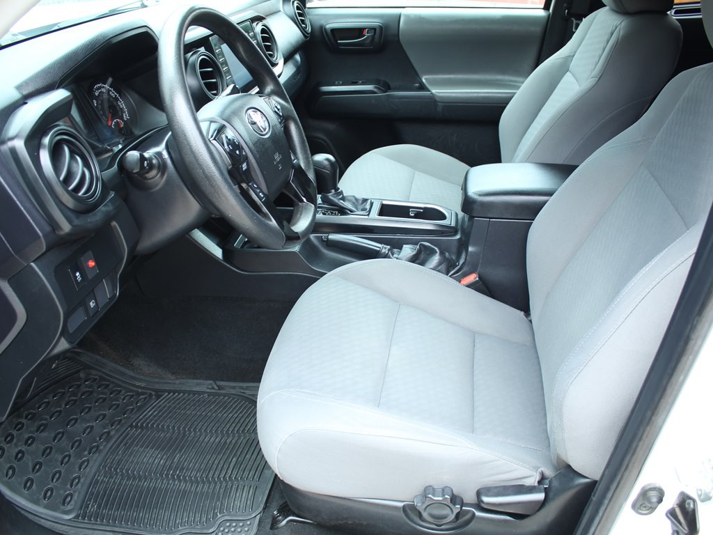 2022 Toyota Tacoma Image 17