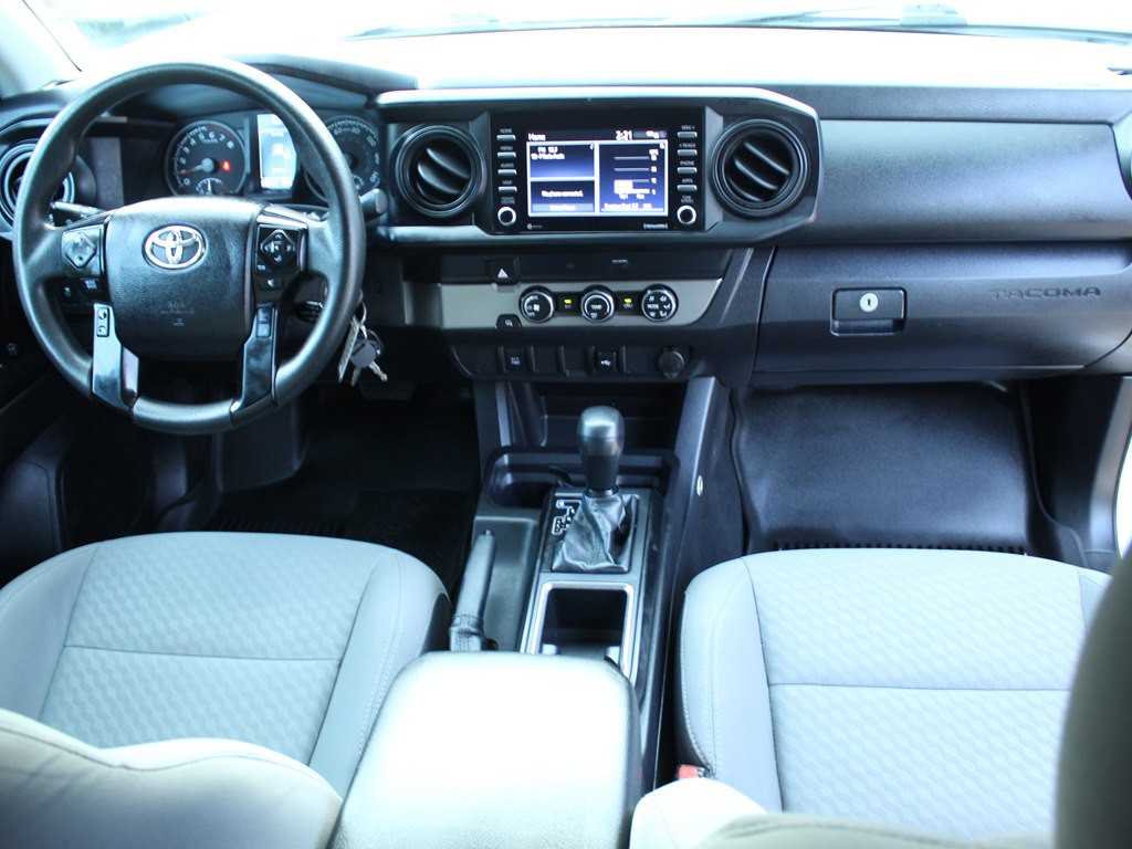 2022 Toyota Tacoma Image 13