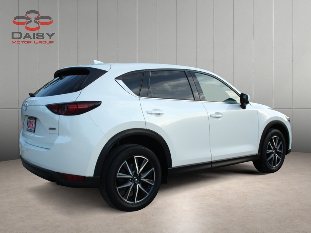 2017 Mazda CX-5 Image 5