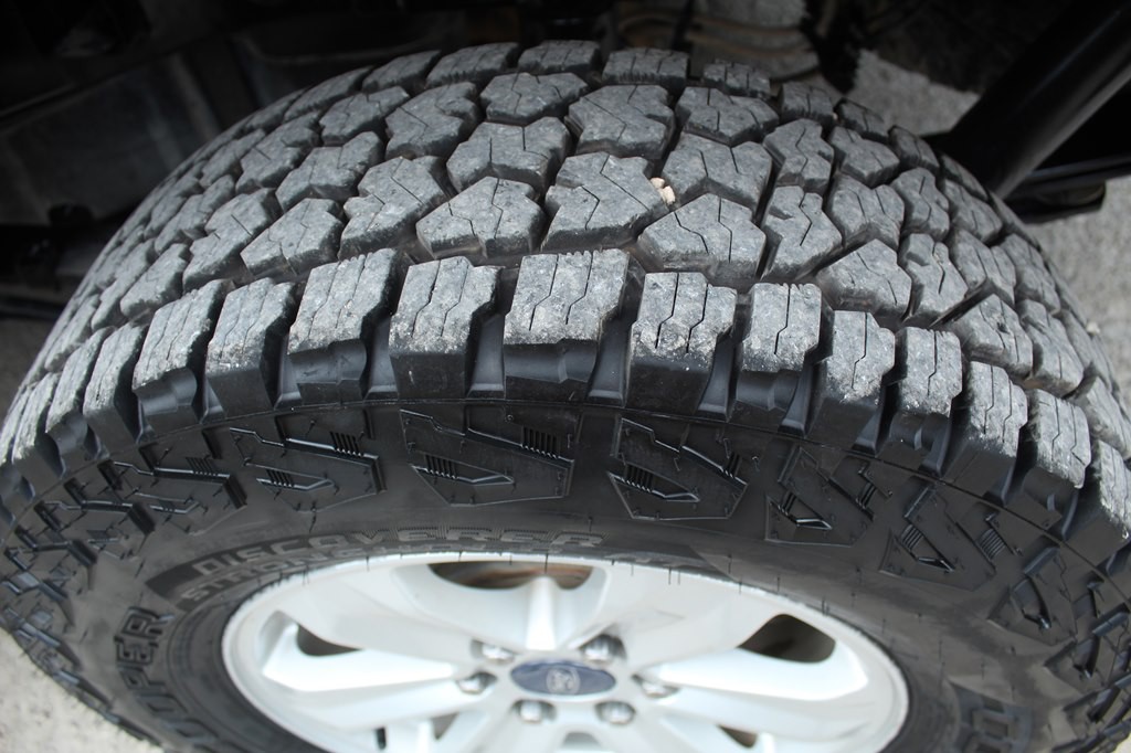 2015 Ford F-150 Image 9
