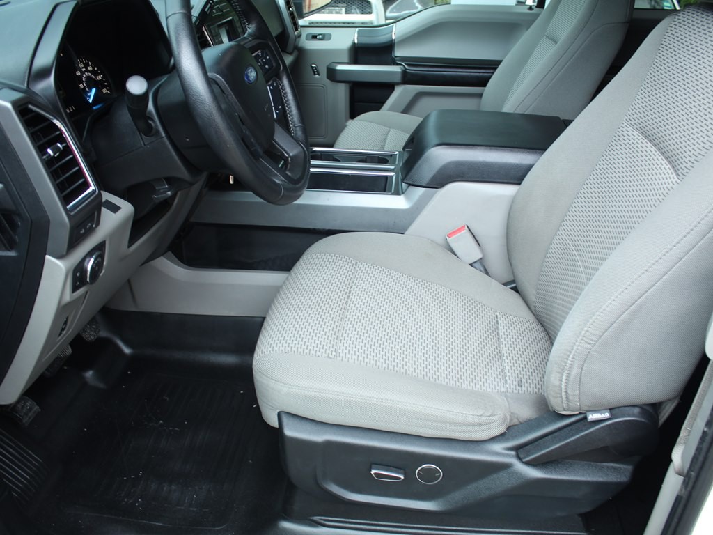 2015 Ford F-150 Image 18