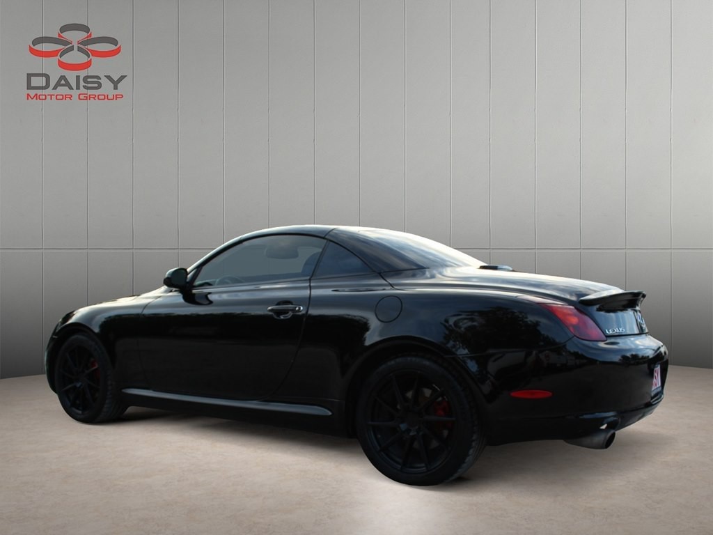 2005 Lexus SC Image 7