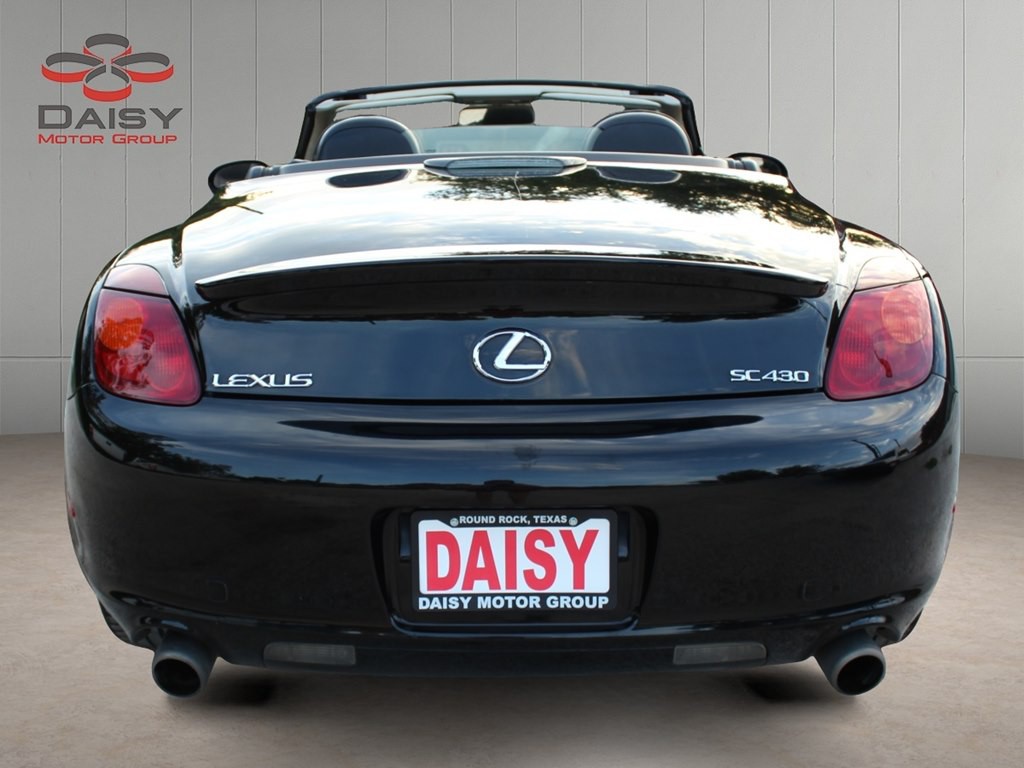 2005 Lexus SC Image 13