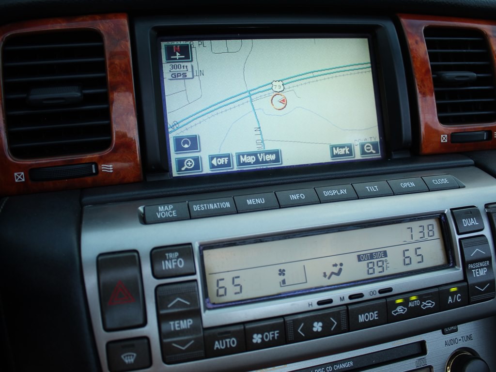2005 Lexus SC Image 36